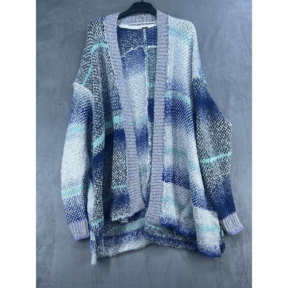 Free People Blue and White Sweater - Picture 2 of 9